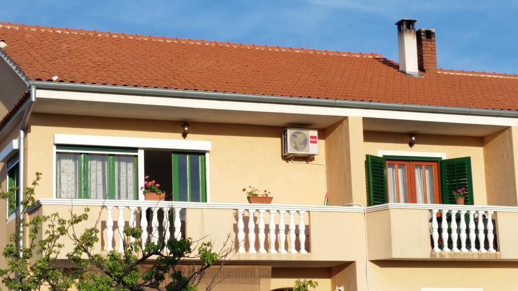 Apartments Dano Сукошан Екстер'єр фото