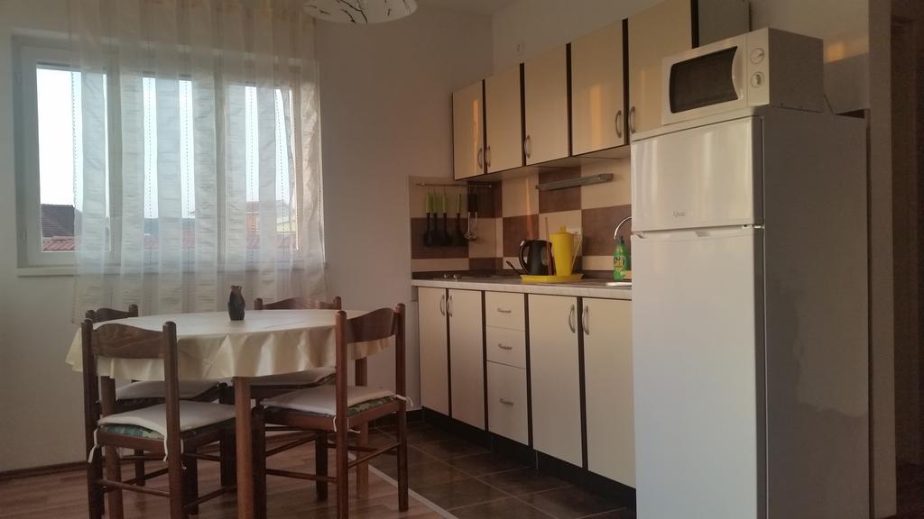 Apartments Dano Сукошан Номер фото